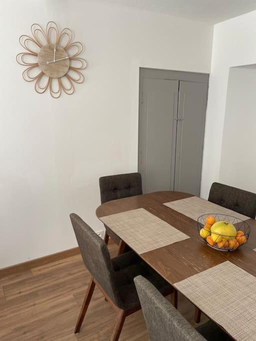Grand Appartement Hyper Centre กราส ภายนอก รูปภาพ